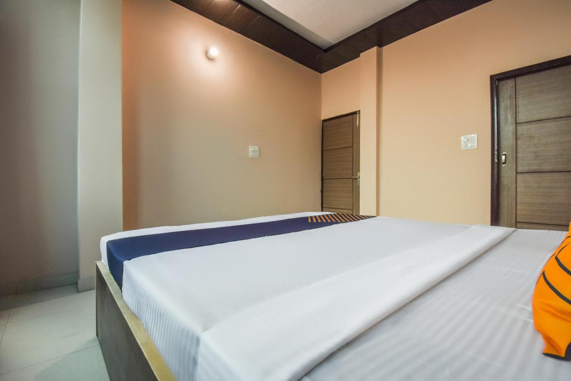 Hotel O Hi Tech Panchkula Eksteriør bilde