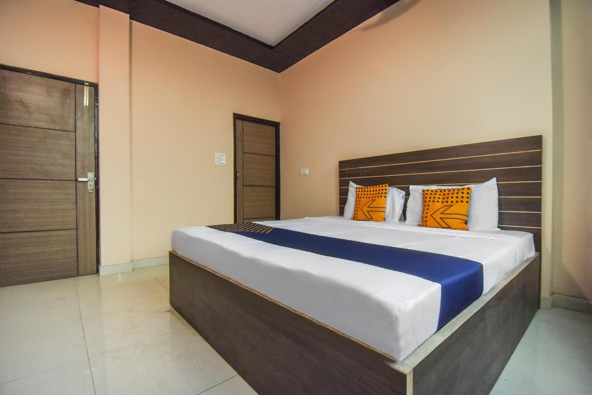 Hotel O Hi Tech Panchkula Eksteriør bilde