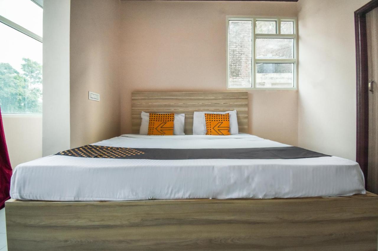 Hotel O Hi Tech Panchkula Eksteriør bilde